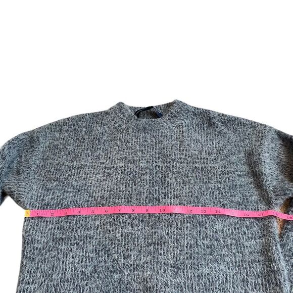 French Connection Size S Plush Oversized Mock Neck Sweater Gray Soft Mininalist - Picture 4 of 6